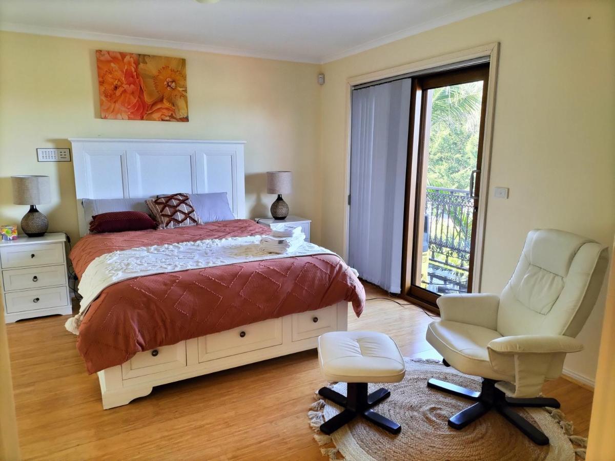 12 Mins To Mel Airport-Good Wood House Apartment St Albans Екстериор снимка